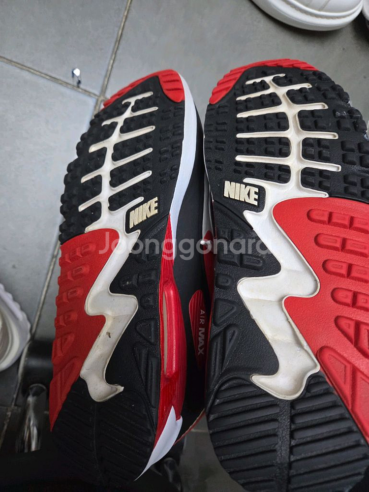 나이키 에어맥스 90. 275--3