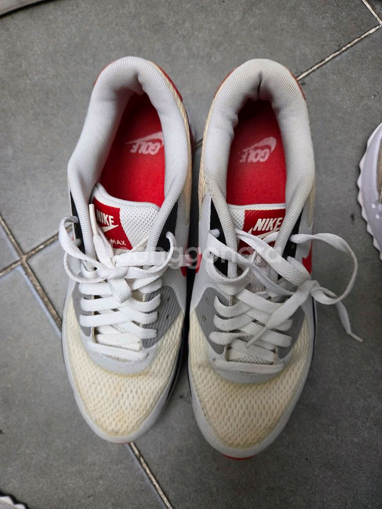 나이키 에어맥스 90. 275--1