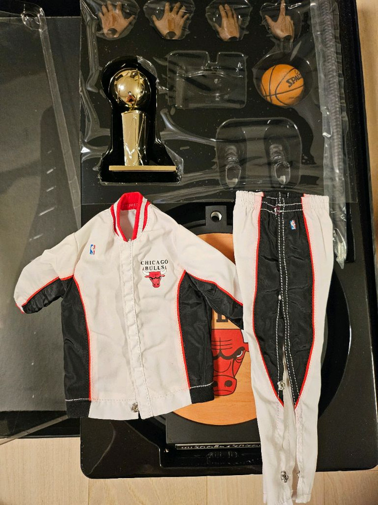 엔터베이 NBA 시카고 홈 마이클 조던 1/6 피규어--4