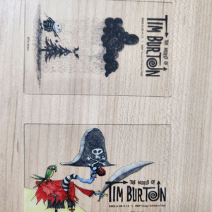 팀버튼 전시 투명 포토카드