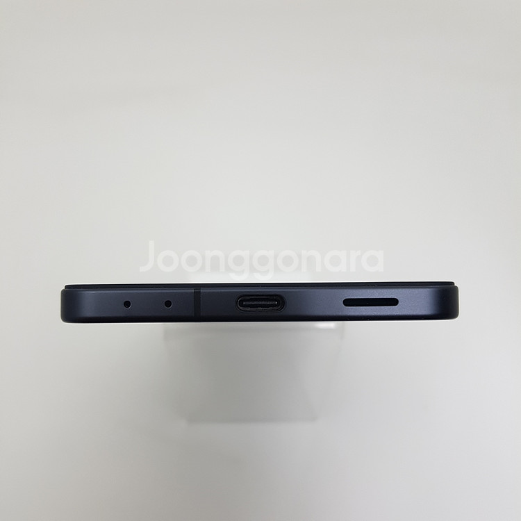 갤럭시 Z플립7 (F766) 256기가 S급 풀박--4