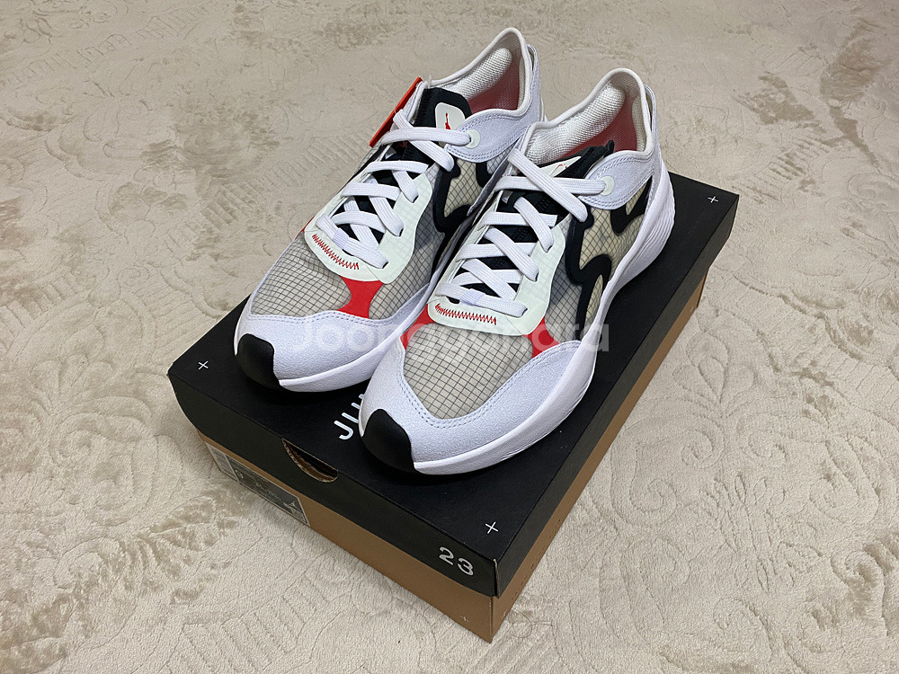 [270] 조던 델타 3 로우 흰빨검--0