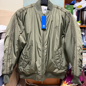 아디다스 오버사이즈 SST 봄버 재킷 L