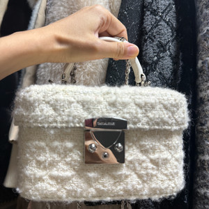 더로랑 하프문 아이보리 트위드