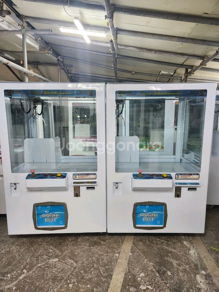 오락기 인형뽑기 기계자이안트왕발팝니다--0