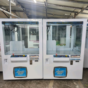 오락기 인형뽑기 기계자이안트왕발팝니다