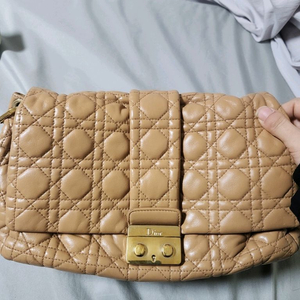 디올뉴락 까나쥬베이지 미디움