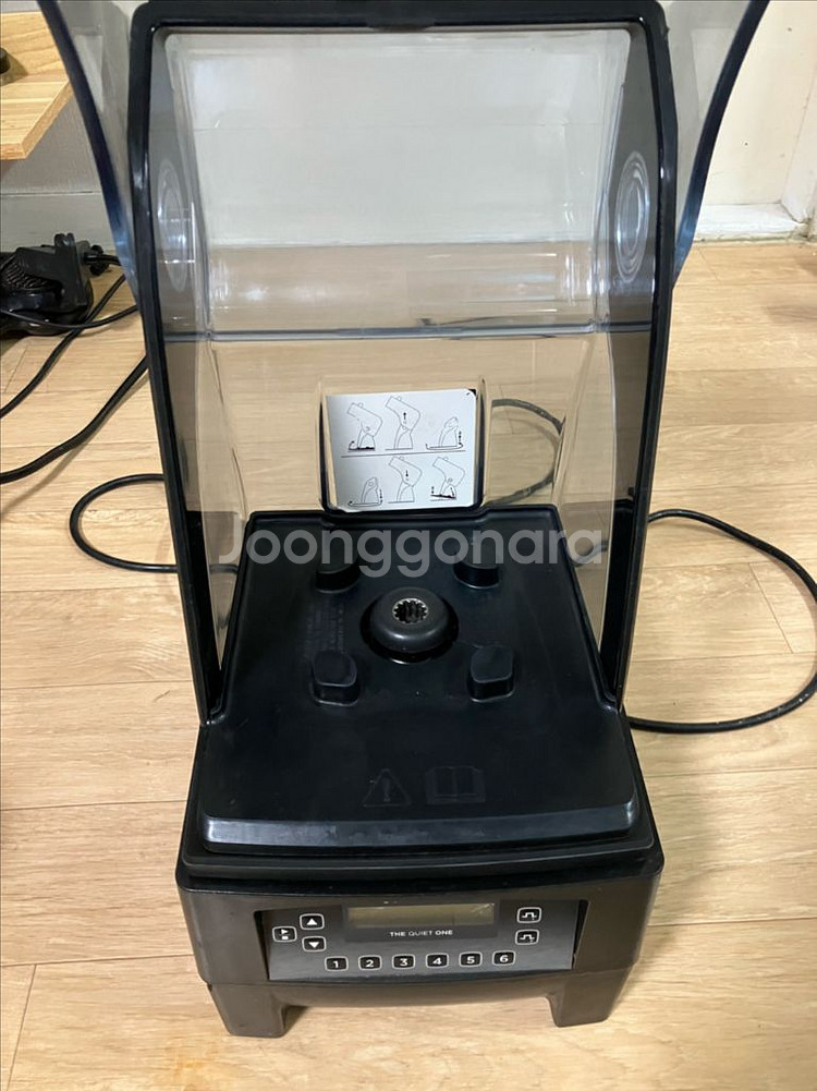 바이타믹스 블렌더 22년식--1