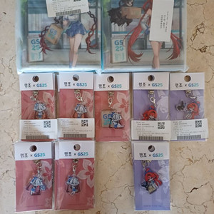 명조 gs25 콜렉터북2만,키링3만 판매합니다