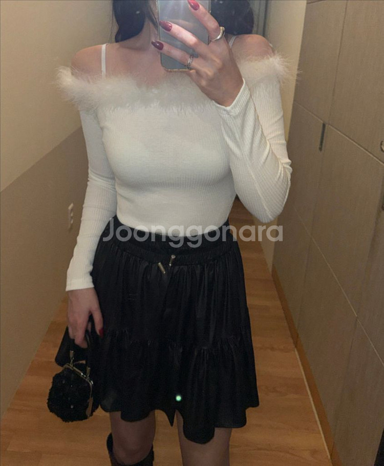 퍼 트리밍 골지 니트 티셔츠--0