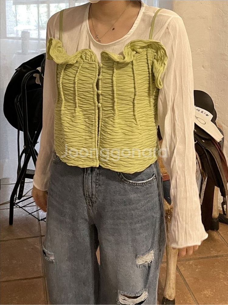 프릴 뷔스티에 셔링 크롭탑--2