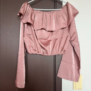 오프숄더 블라우스 프릴 긴팔