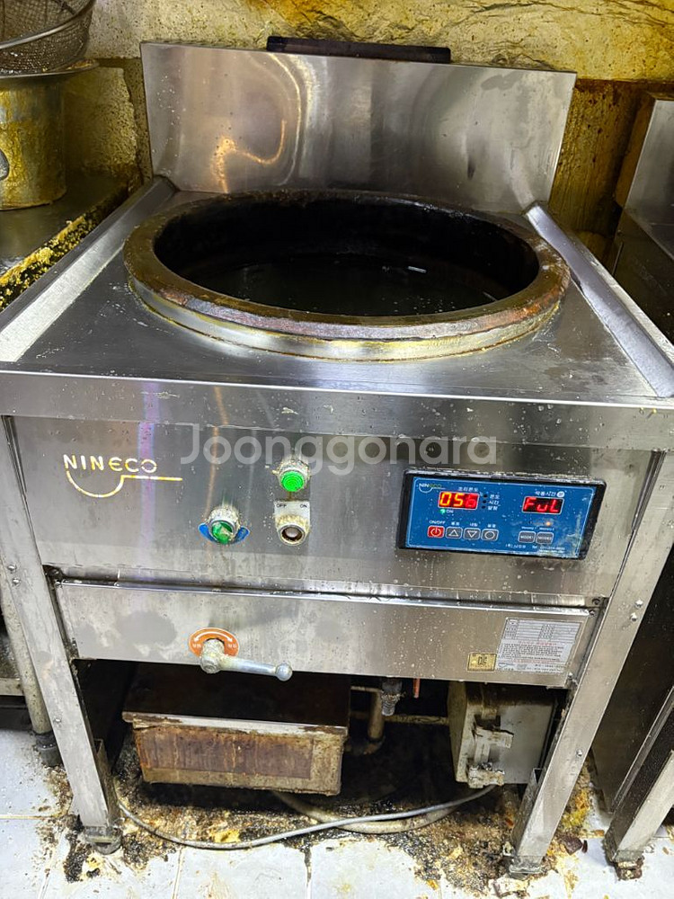 나인코 가마솥 튀김기 3대 판매 합니다.--1