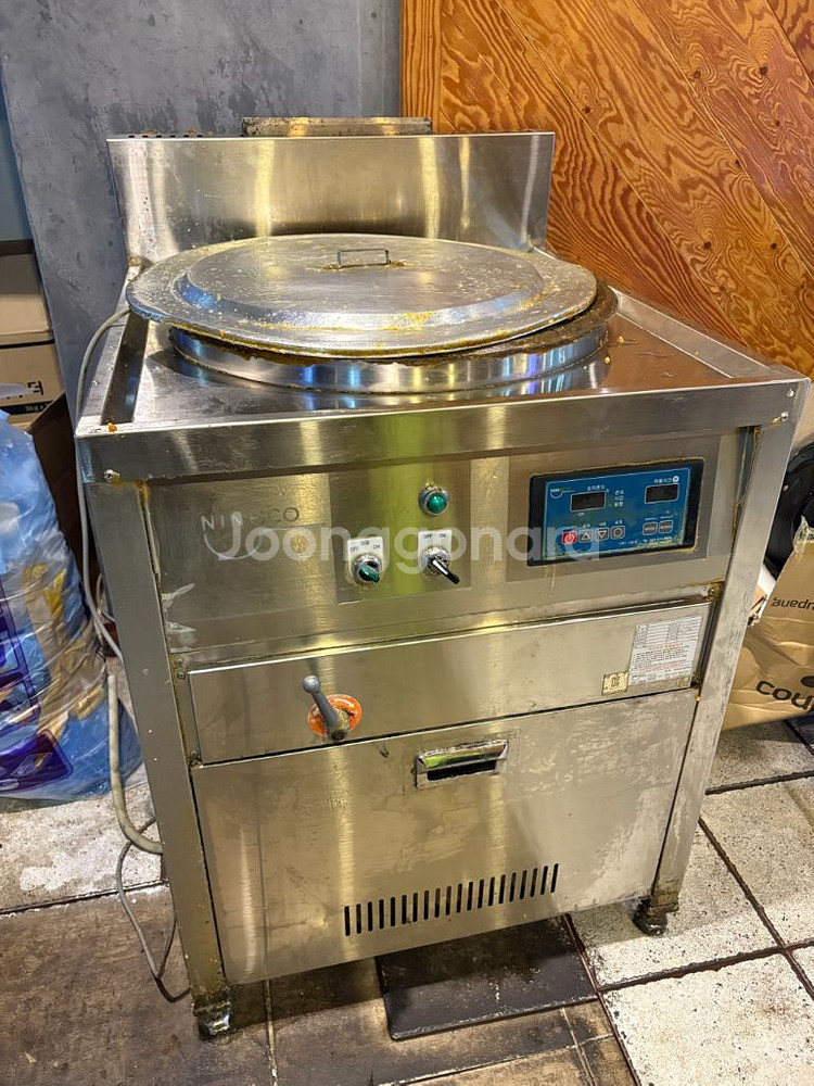 나인코 가마솥 튀김기 3대 판매 합니다.--2