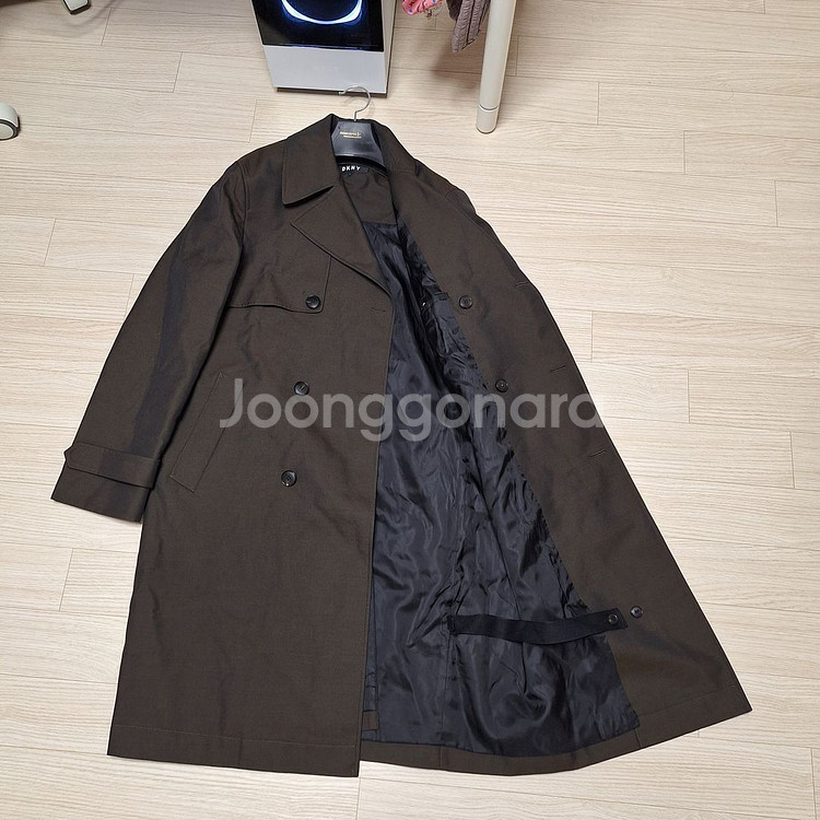 DKNY 더블 라인 트렌치 코트--3