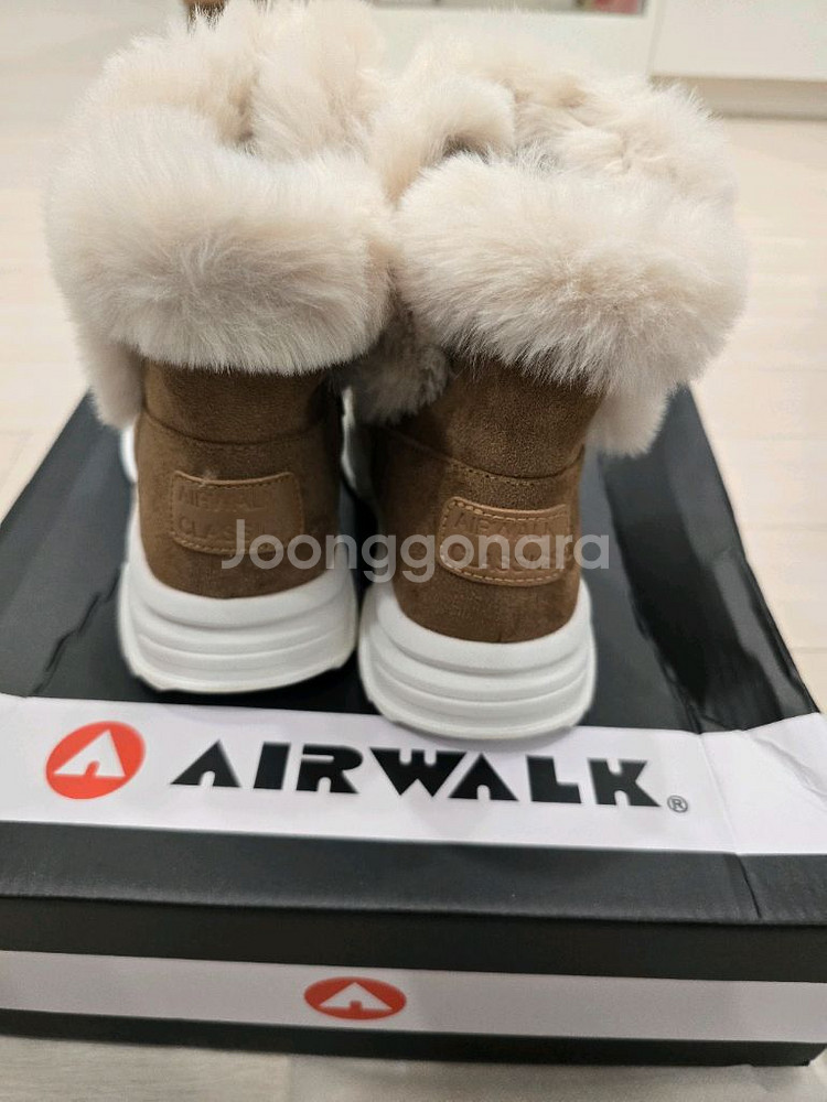 200사이즈 털부츠 아동어그 에어워크--1