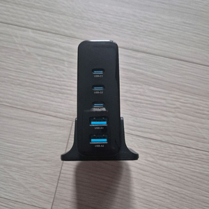 충전기 140 , 330 w