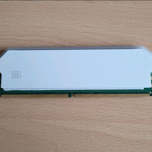 SK 하이닉스 DDR5 4800 16G + 방열판