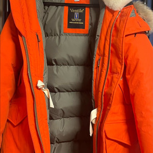 이스트로그 펀데일 파카 패딩