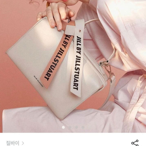 질바이질스튜어트 토트백 이미지
