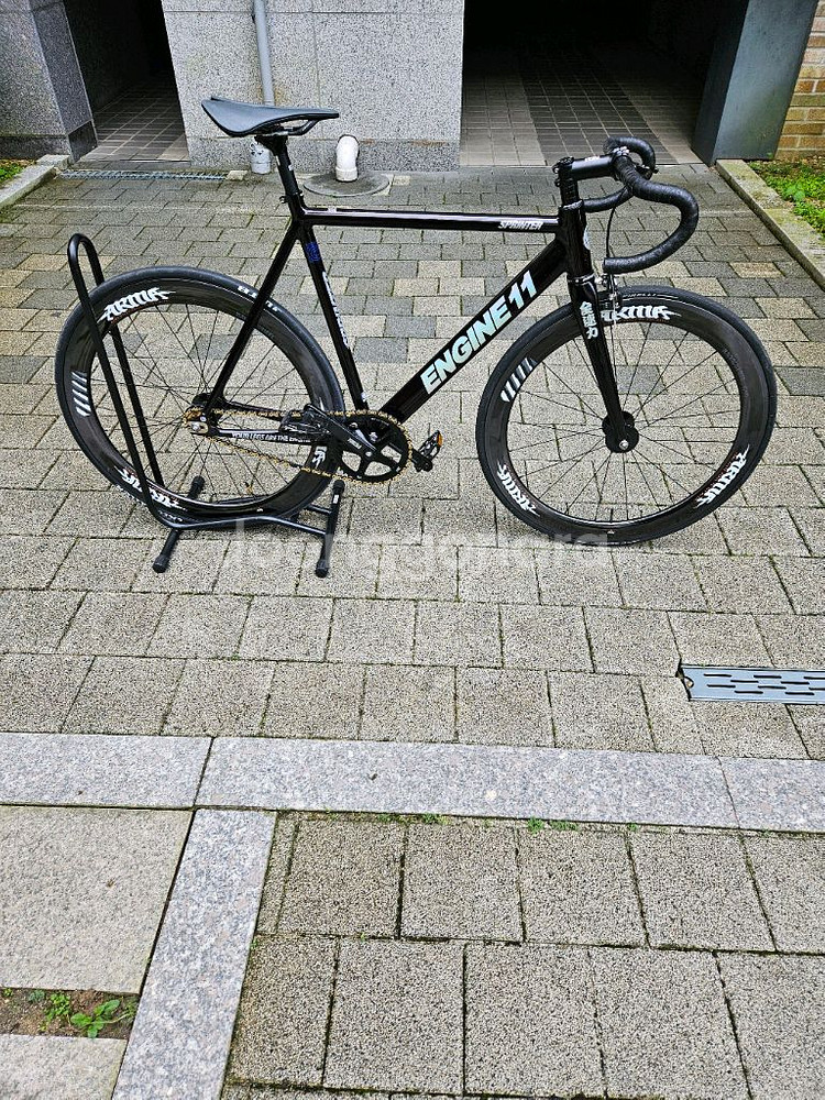 2025 엔진11 스프린터 픽시 팝니다.--1