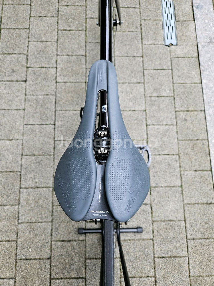 2025 엔진11 스프린터 픽시 팝니다.--3