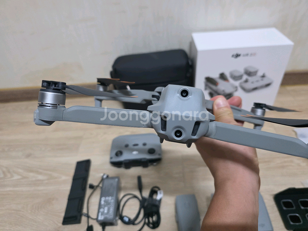 DJI 에어2S 플라이 모어 콤보--4