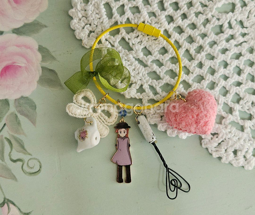 집안일에도 진정성있는 빨강머리앤 키링--0