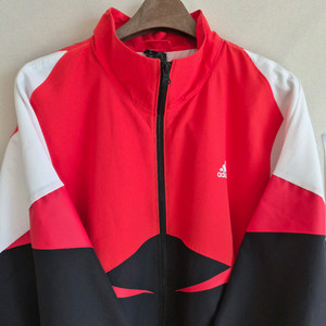 아디다스 바람막이 2XL(컨디션최고)
