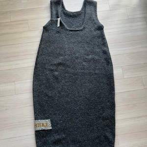 새상품)위꼬모 클라우드 니트 롱 원피스