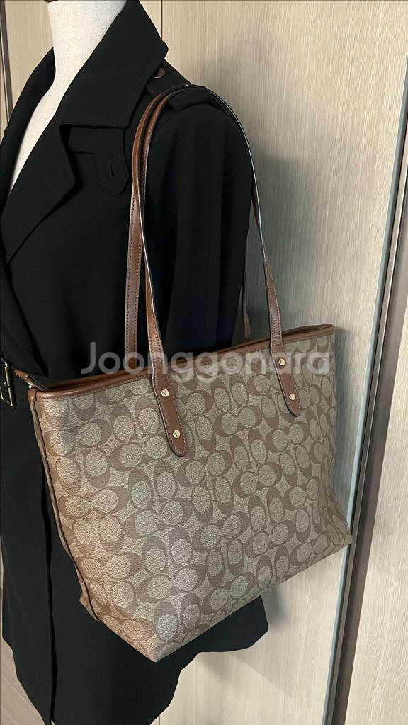 coach 코치 시그니처 브라운 토트백 쇼퍼백 숄더백--4