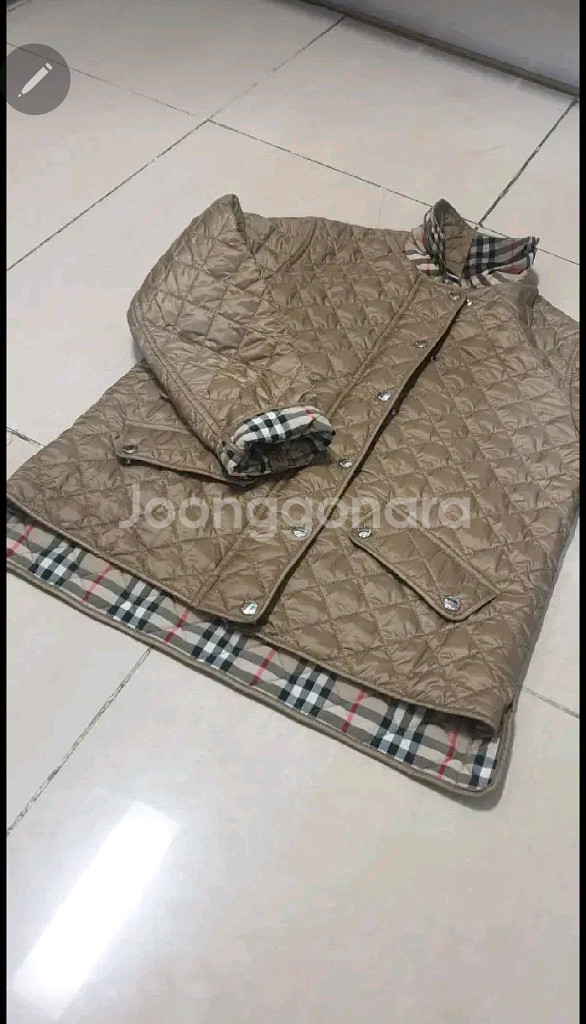 버버리 신형라벨 퀼팅자켓 44 키즈12--2