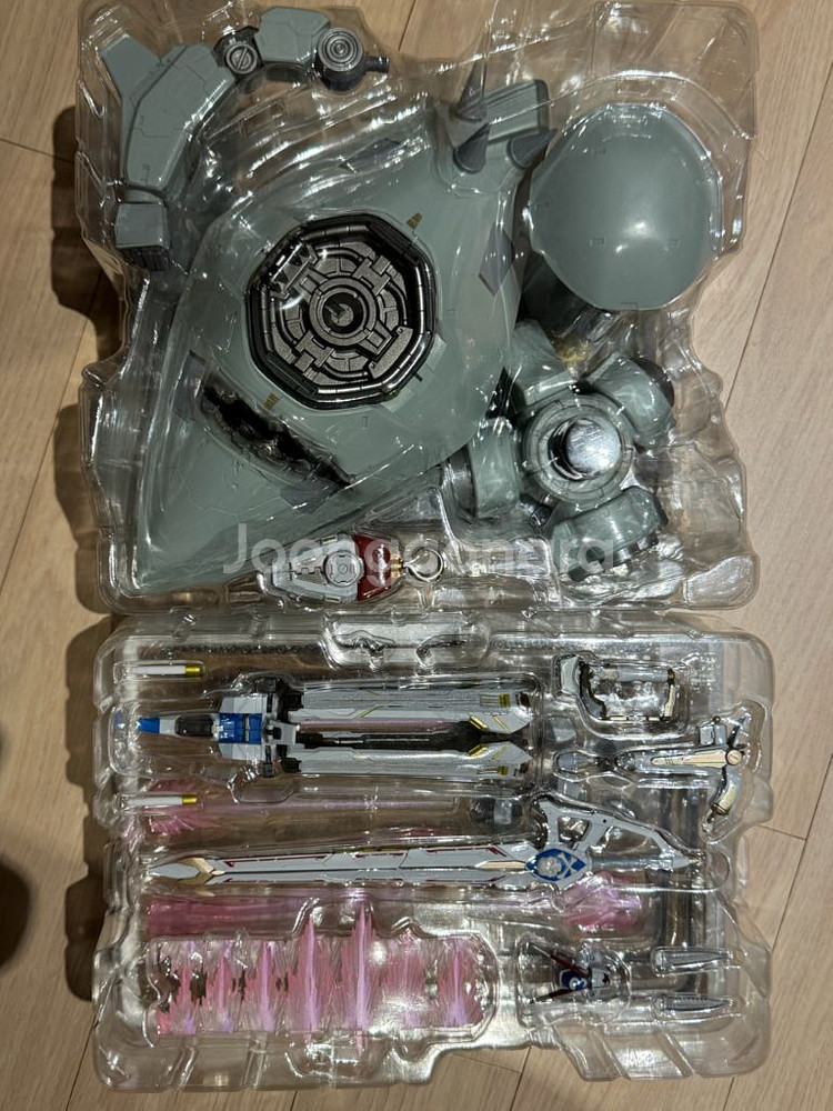 메탈빌드 크로스본 건담 X3--4