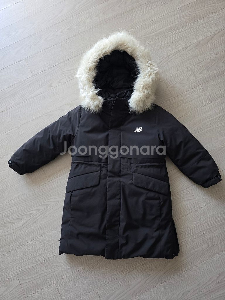 뉴발란스키즈 구스패딩 120사이즈--0