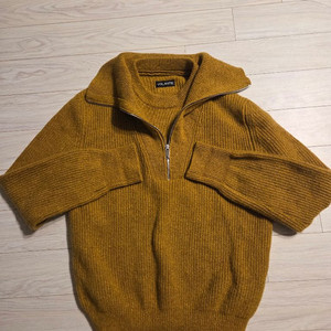 볼란테 하프집업 나트 1사이즈