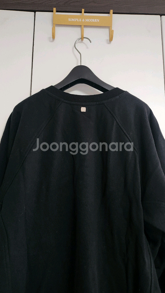 오즈세컨 프린트 롱맨투맨--2