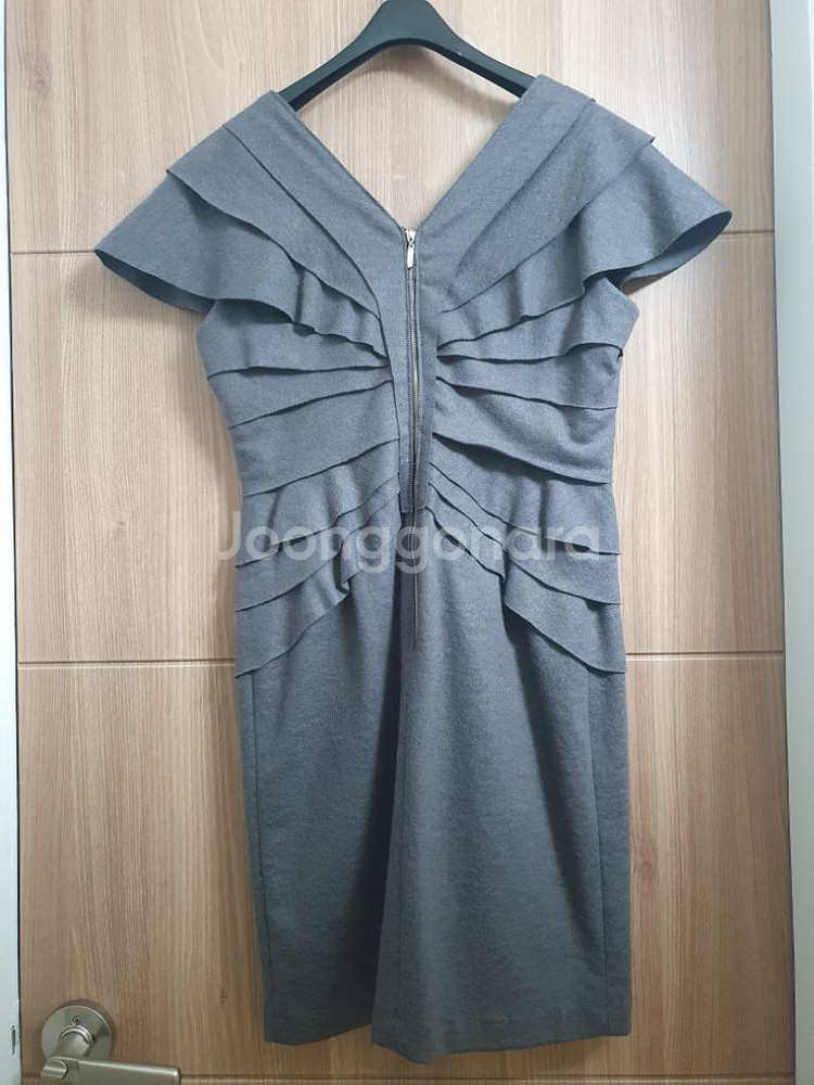 질스튜어트 블랙라벨 원피스 겨울원피스 드레스 파티룩--3