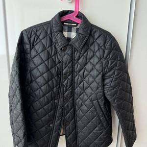 버버리 키즈 블랙 경량패딩 퀼팅 자켓 8Y