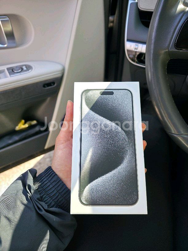 아이폰15프로맥스512 리퍼 후 새상품 화이트--0