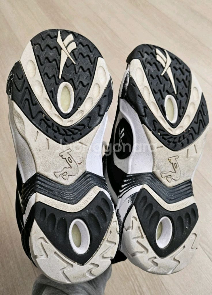 리복 샤크노시스 245사이즈--4