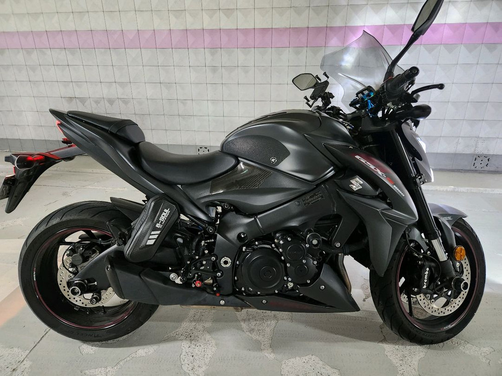 스즈키 GSX-S1000 올블랙, 짧은키로수 판매합니다. 대차 가능합니다. 이미지