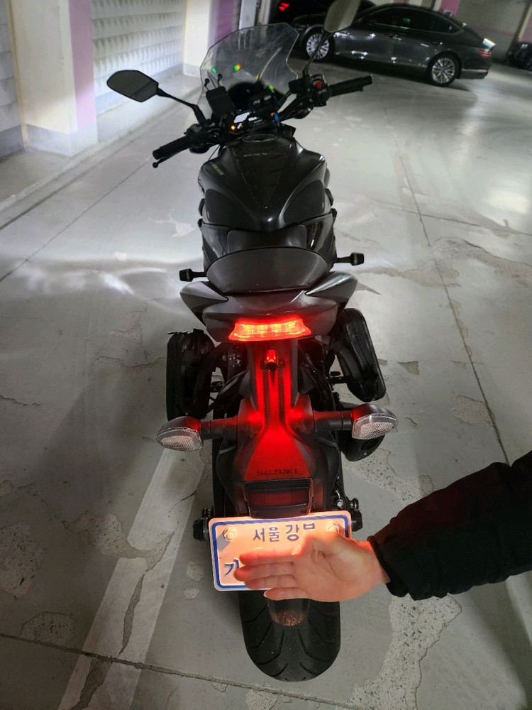 스즈키 GSX-S1000 올블랙, 짧은키로수 판매합니다. 대차 가능합니다. 이미지