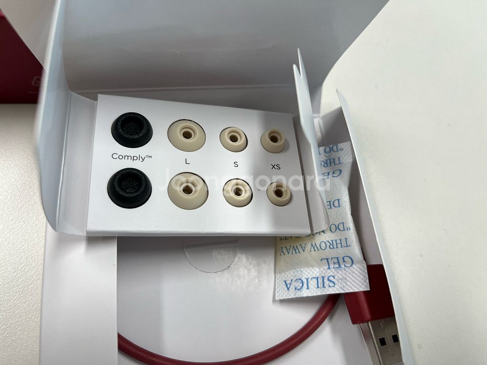 B&O 뱅앤올룹슨 EX 루나레드 (새상품)--8