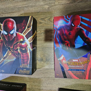 핫토이 스파이더맨, 빌런, 스탠리1.0 팝니다.