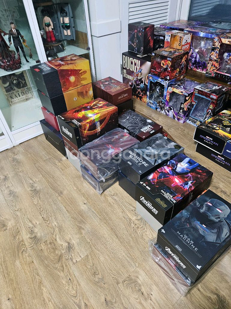 핫토이 아이언맨 개별 팝니다.--3