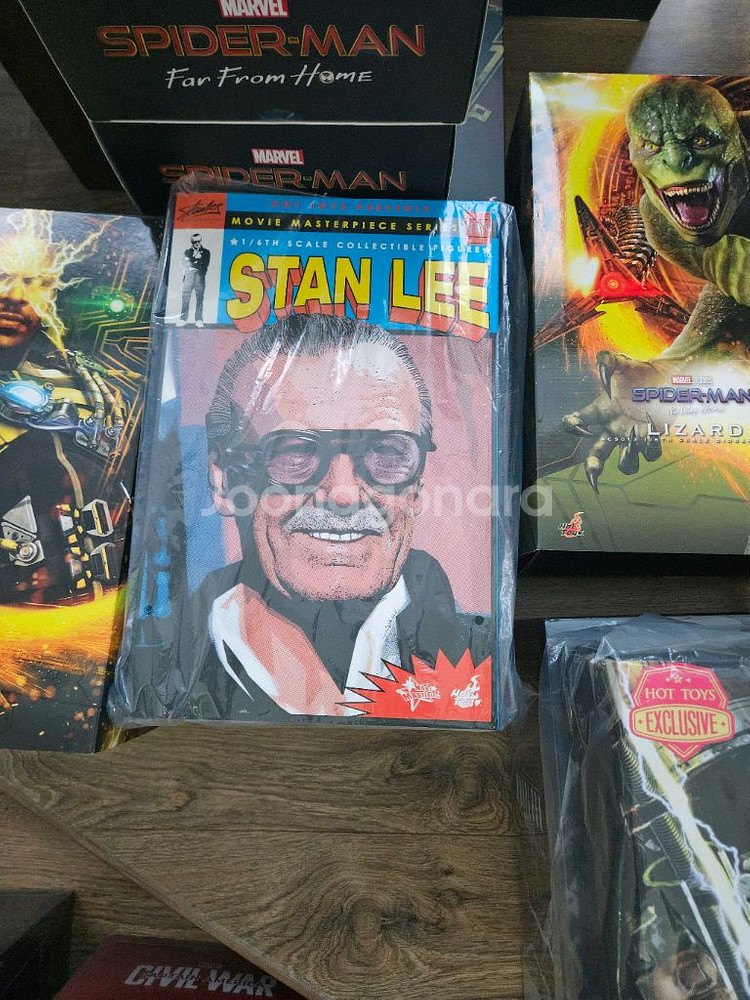 핫토이 스탠리 1.0 팝니다.--0