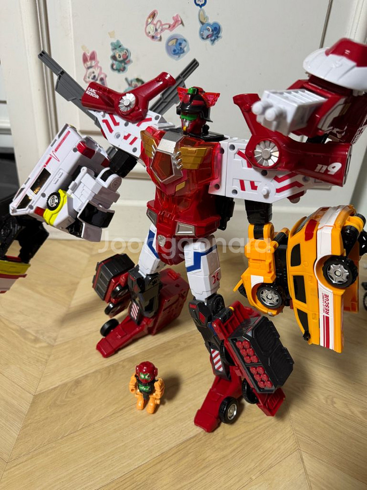 헬로카봇 마이티가드X--4