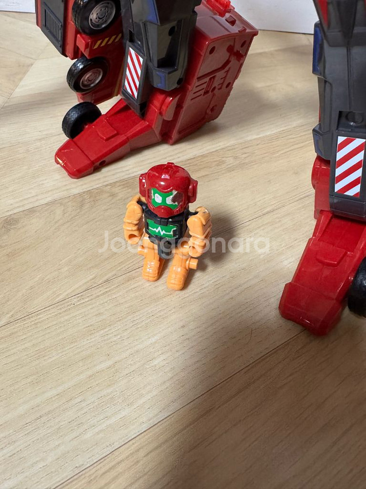 헬로카봇 마이티가드X--5