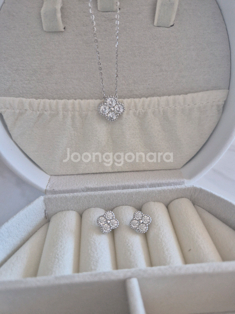 모이사나이트 실버 목걸이 귀걸이세트--0