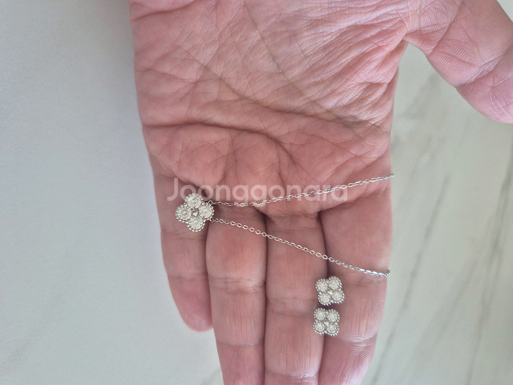 모이사나이트 실버 목걸이 귀걸이세트--1